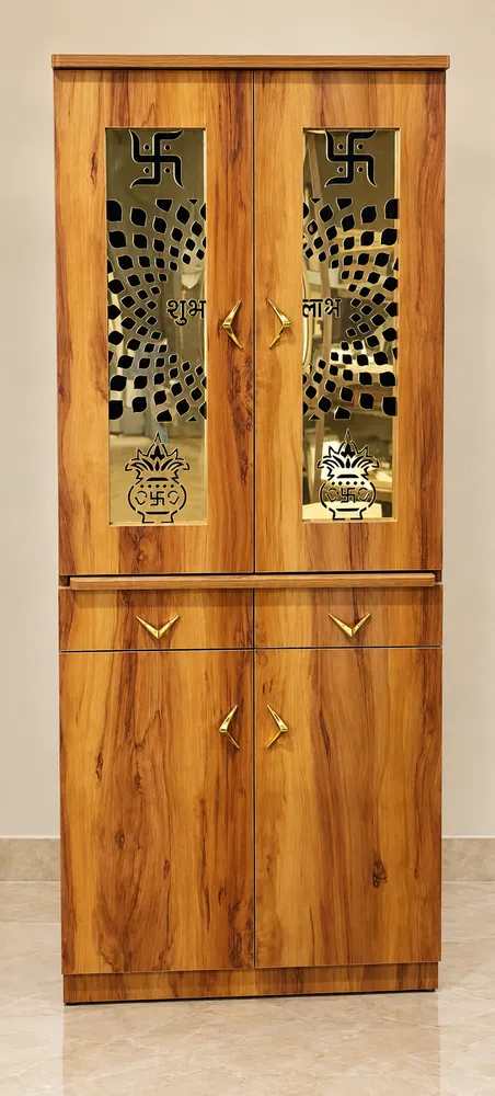 Wood Swastik-Jali Mandir — design reference